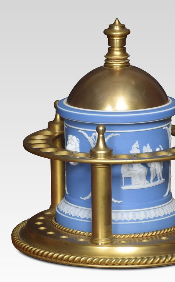 Wedgwood Blue Jasper Humidor photo furniture