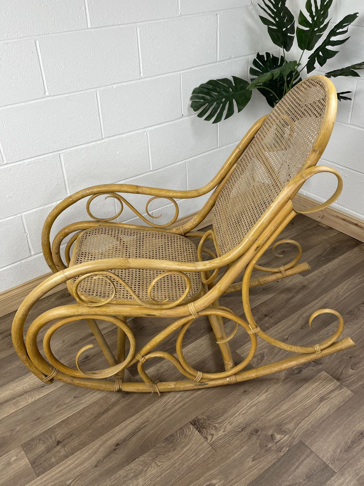Mid Century Bamboo Rocking Chair, Large In The Style Of Thonet Boho