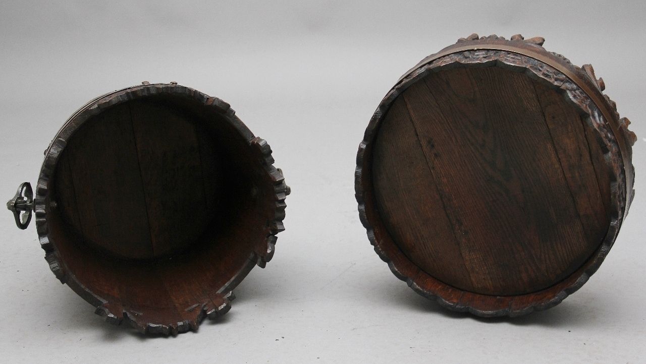 19th Century Carved Oak Bucket And Stand photo 880.0