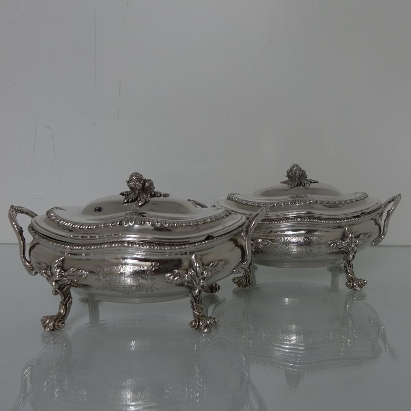 Sterling Silver Pair Of George III Sauce Tureens London 1767 Walter Tweedie