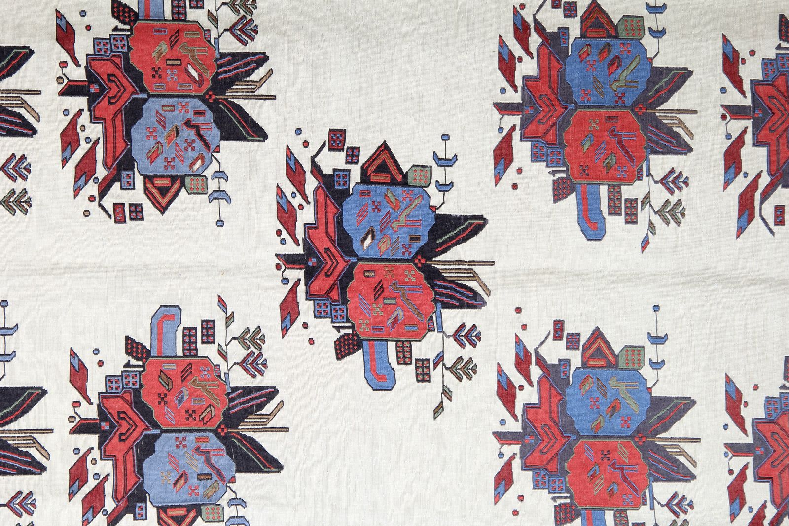 Floral Flat Woven Afghan Kilim Rug, Handmade Oriental Wool Rug  120x212cm photo Textiles