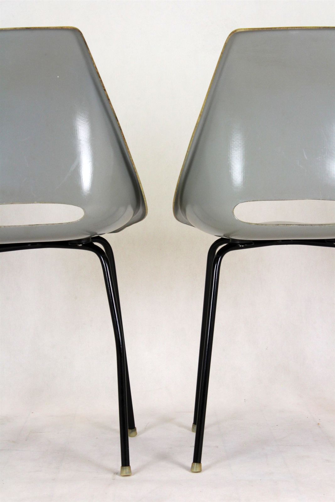 photo furniture Fiberglass Chairs By Miroslav Navratil For Vertex, 1960s, Set Of 4