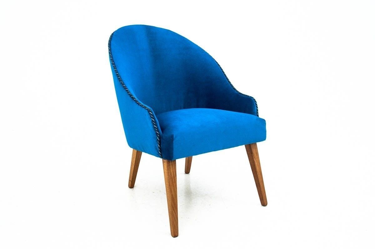 A Pair Of Club Armchairs, Poland, 1960s photo vinterior