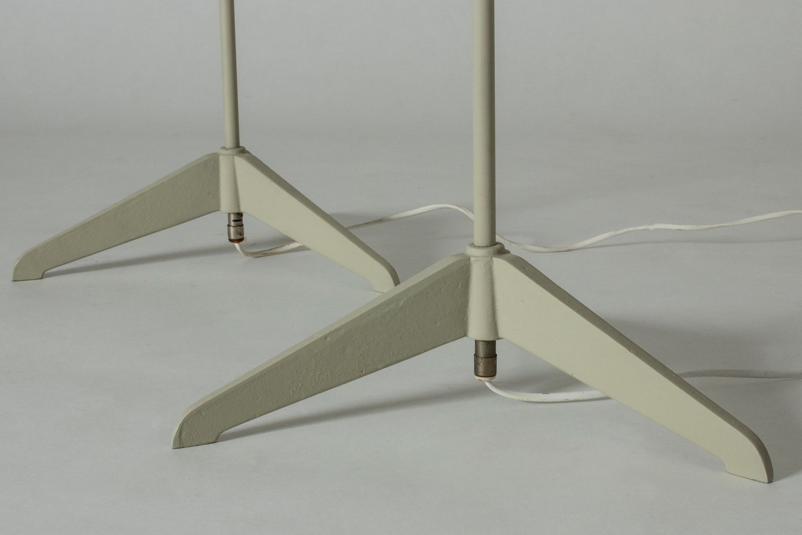 Vinatge Lacquered Metal Floor Lamps From Asea, 1950s, Set Of 2 photo vintage