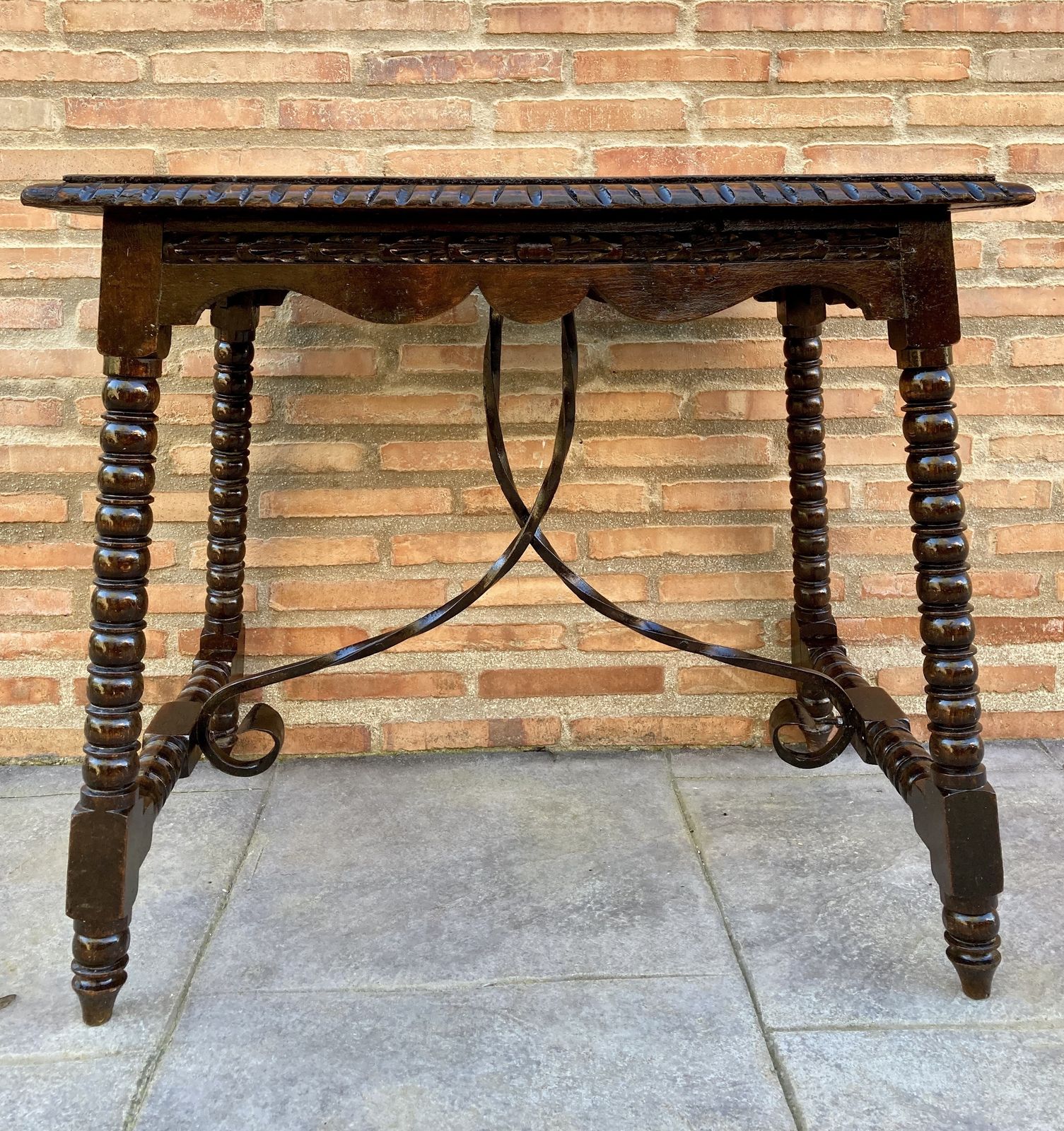 Early 20th Century Antique Castilian Walnut Table With Solomonic Turn Legs photo furniture