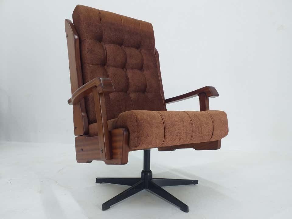Furniture Mid Century Scandinavian Swivel Armchair, Norway, 1970s. photo