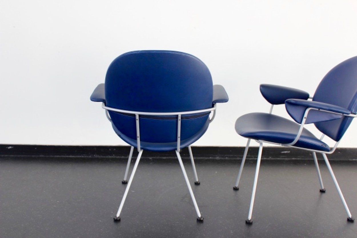 Dutch 302 Armchair By Willem H. Gispen For Kembo, 1960s photo Furniture