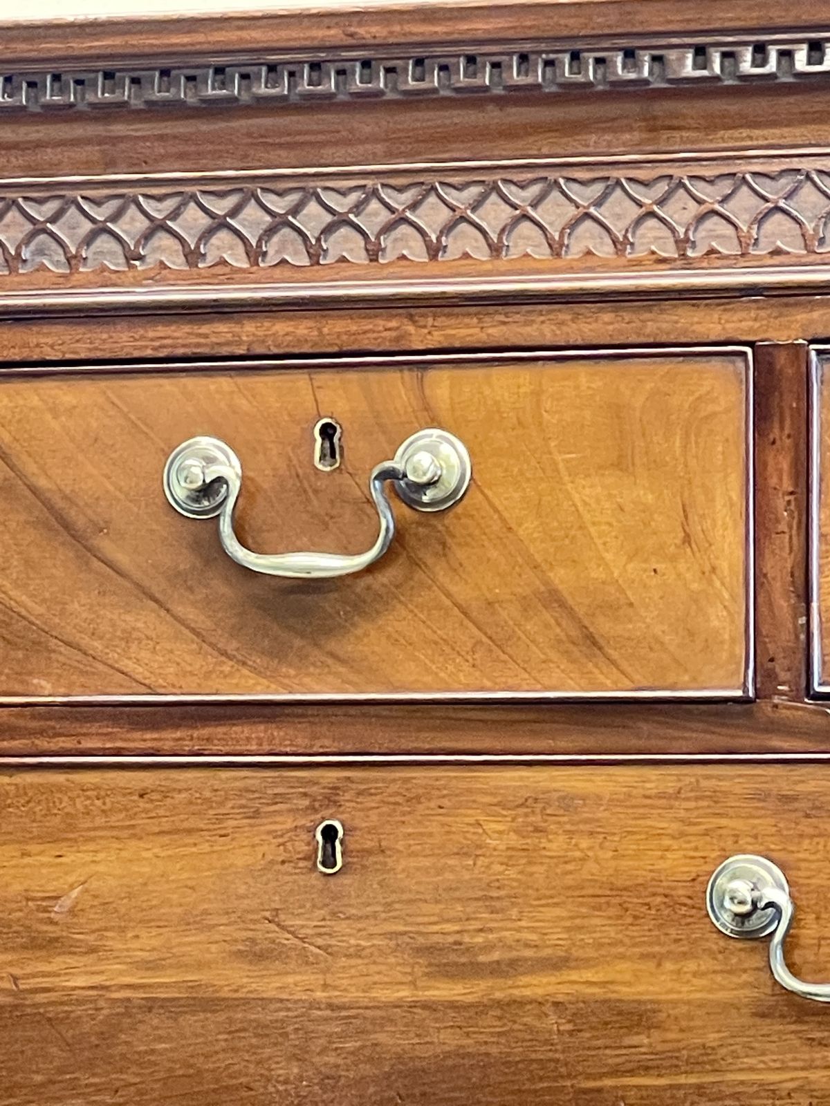 photo furniture Georgian 18th Century Mahogany Tallboy / Chest On Chest (England, Circa 1760)