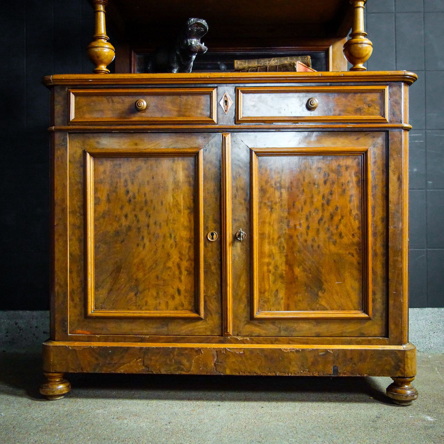 Hoge Tweedelige Engelse Kast | Jaren 1920 photo buy