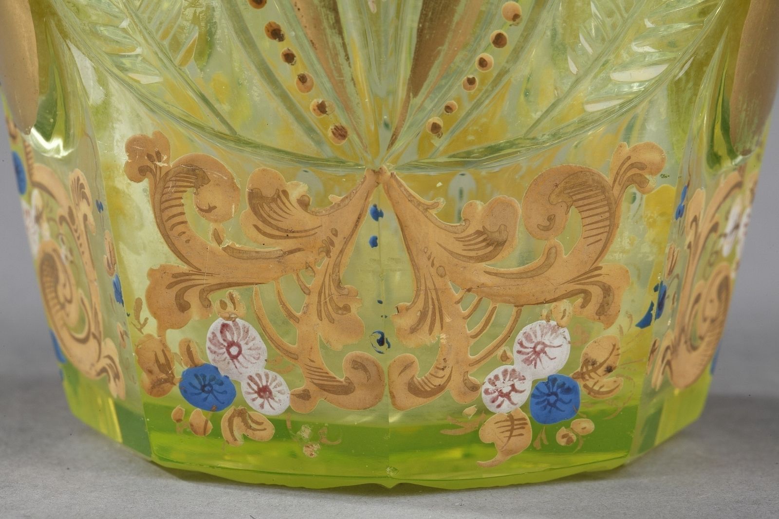 photo furniture Ouraline Glass Decanter, Bohemia, 19th Century