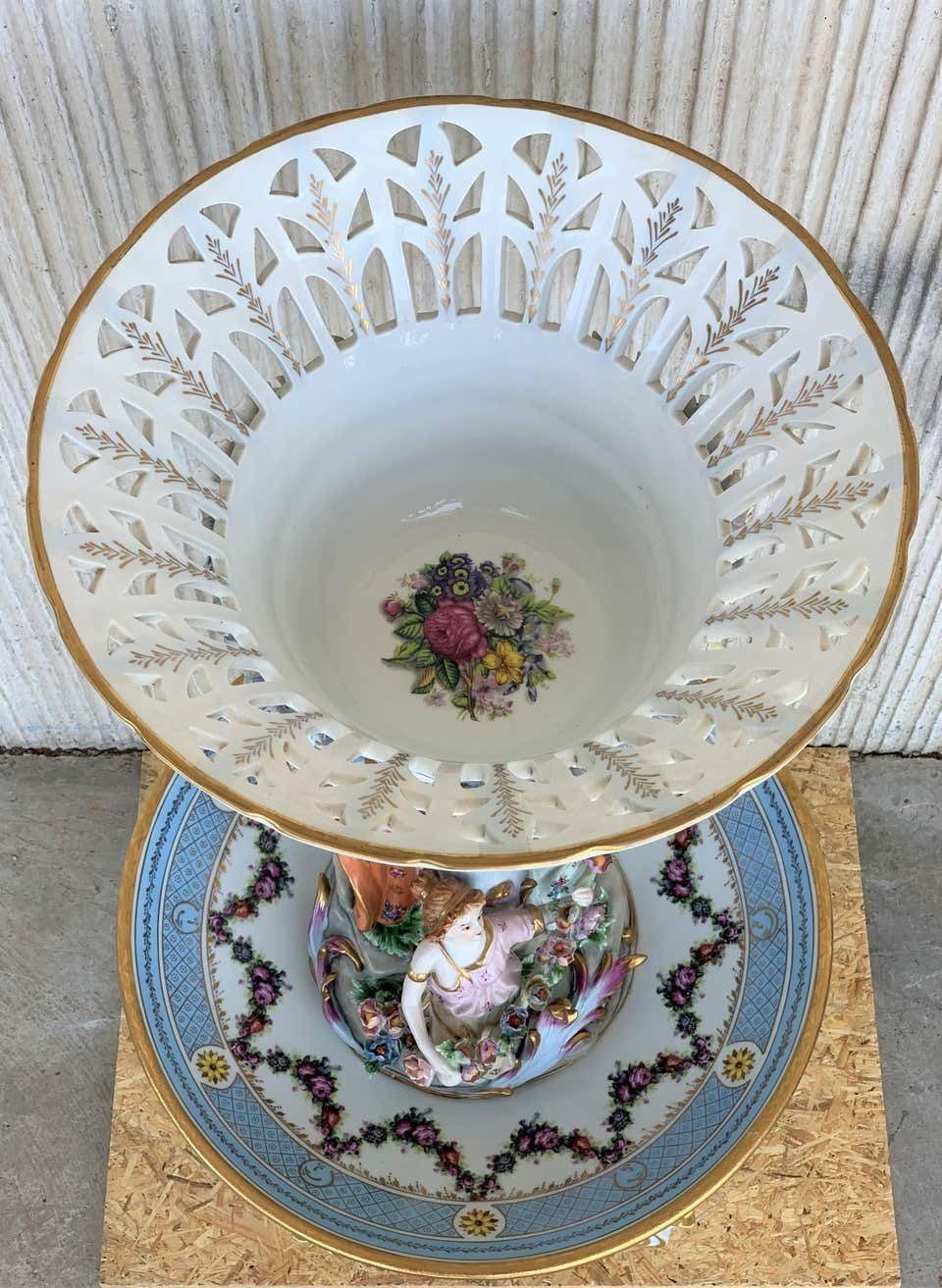 Présentoir figuratif en porcelaine de Sèvres, corbeille à fruits surélevée, XIXe siècle photo Décoration
