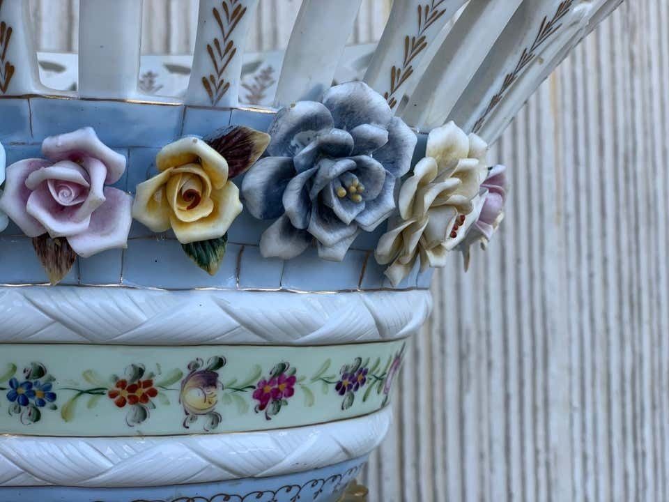 Présentoir figuratif en porcelaine de Sèvres, corbeille à fruits surélevée, XIXe siècle photo vintage