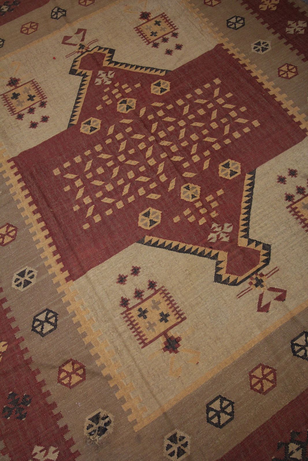 Handwoven Turkish Kilim Area Rug, Traditional Geometric Wool Rug  255x325cm photo furniture