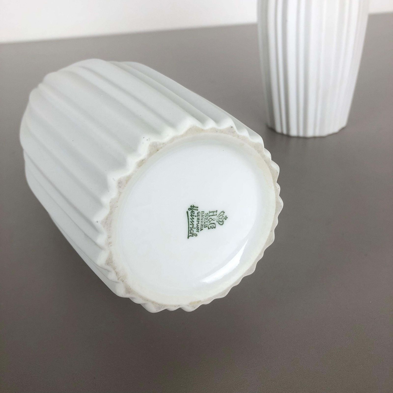 photo vintage Set Of 2 Porcelain Op Art "Lines" Vase By Heinrich Selb, Germany, 1970s