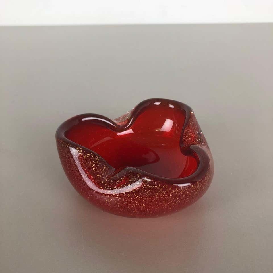 Large Murano Glass "Gold Dust" Bowl Element Shell Ashtray Murano, Italy, 1970s photo vinterior