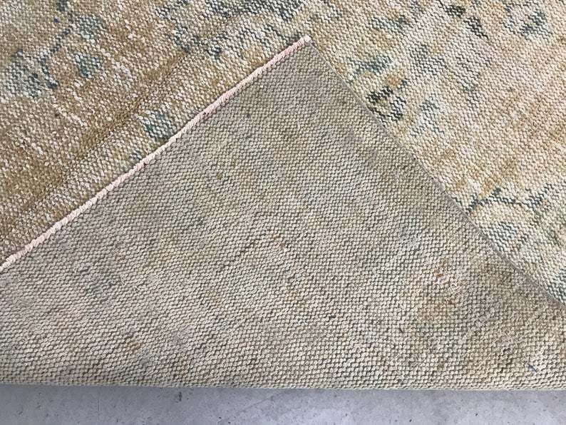 Wool Rug,Turkish Rug,Handwoven Rug,Floor Rug,Area Rug,Decorative Rug,Oushak Rug,Home Living,Bedroom Rug,Old Rug photo vinterior