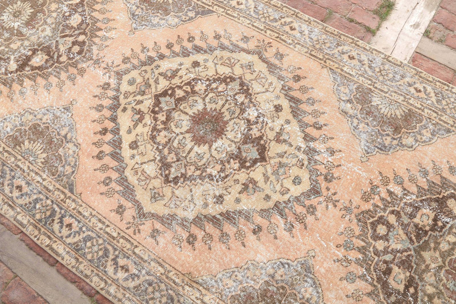 Turkish Runner Rug, Vintage Runner Rug, Bohemian Runner Rug, Oushak Runner Rug,Anatolian Runner Rug,Hallway Rug,Handmade Runner Rug photo Textiles