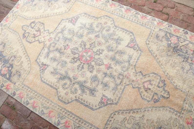 Wool Rug ,Area Rug, Turkish Rug, Oushak Rug, Handmade Rug, Vintage Rug, Decorative Rug, Beige Rug photo Textiles