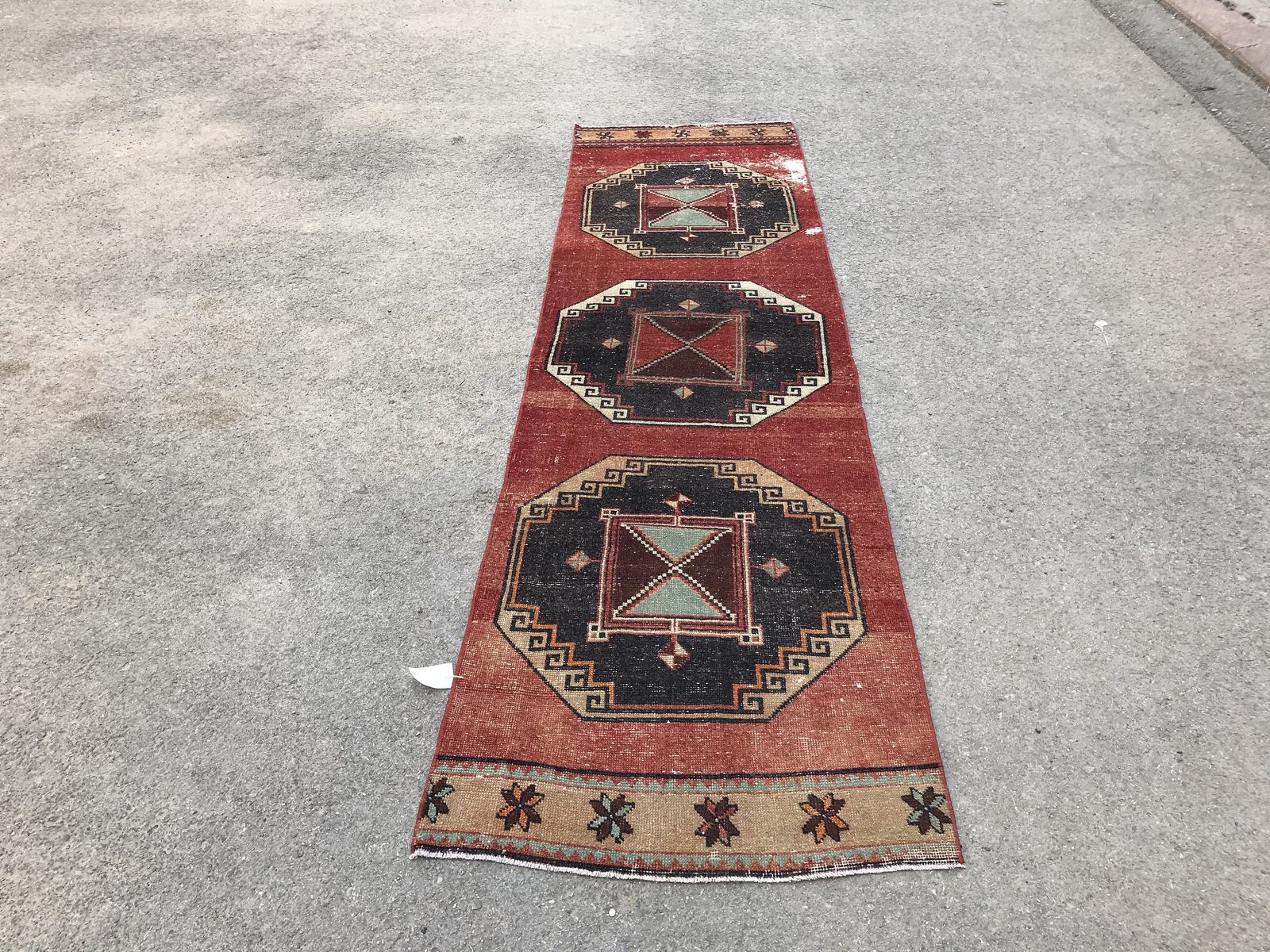 photo furniture Turkish Runner Rug,Oushak Runner,Wool Rug,Home Decor,Anatolian Runner,Turkish Rug,Bohemian Rug,Vintage