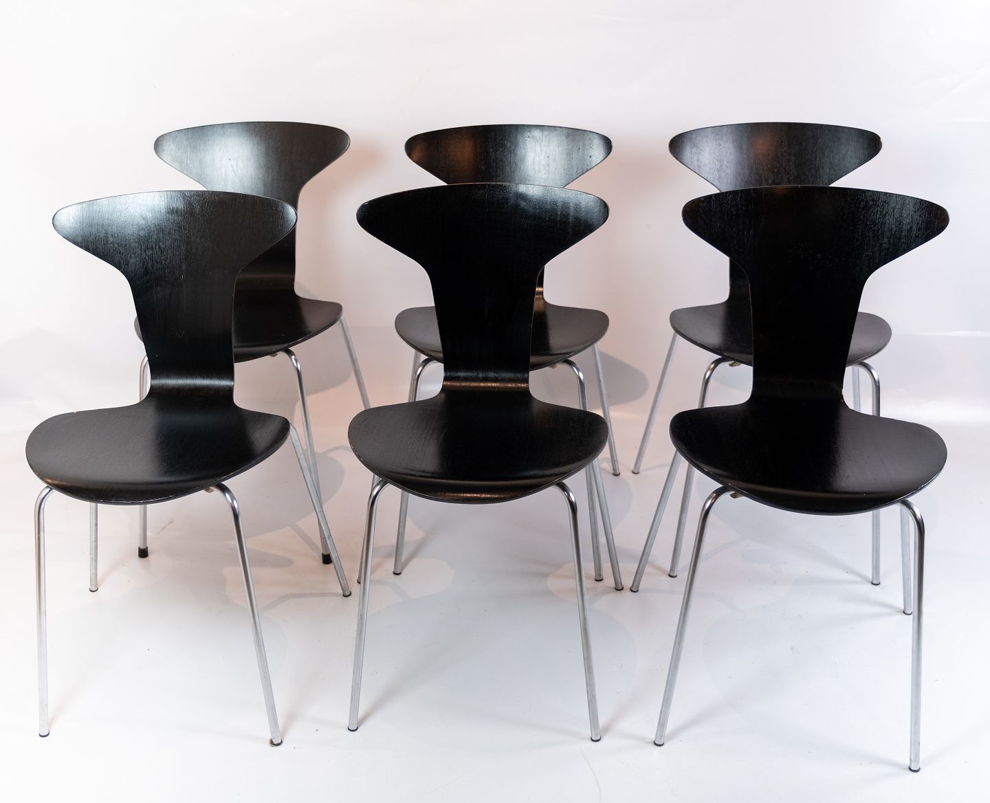 A Set Of 6 Black Munkegaard Dining Room Chairs Designed By Arne Jacobsen In 1955.