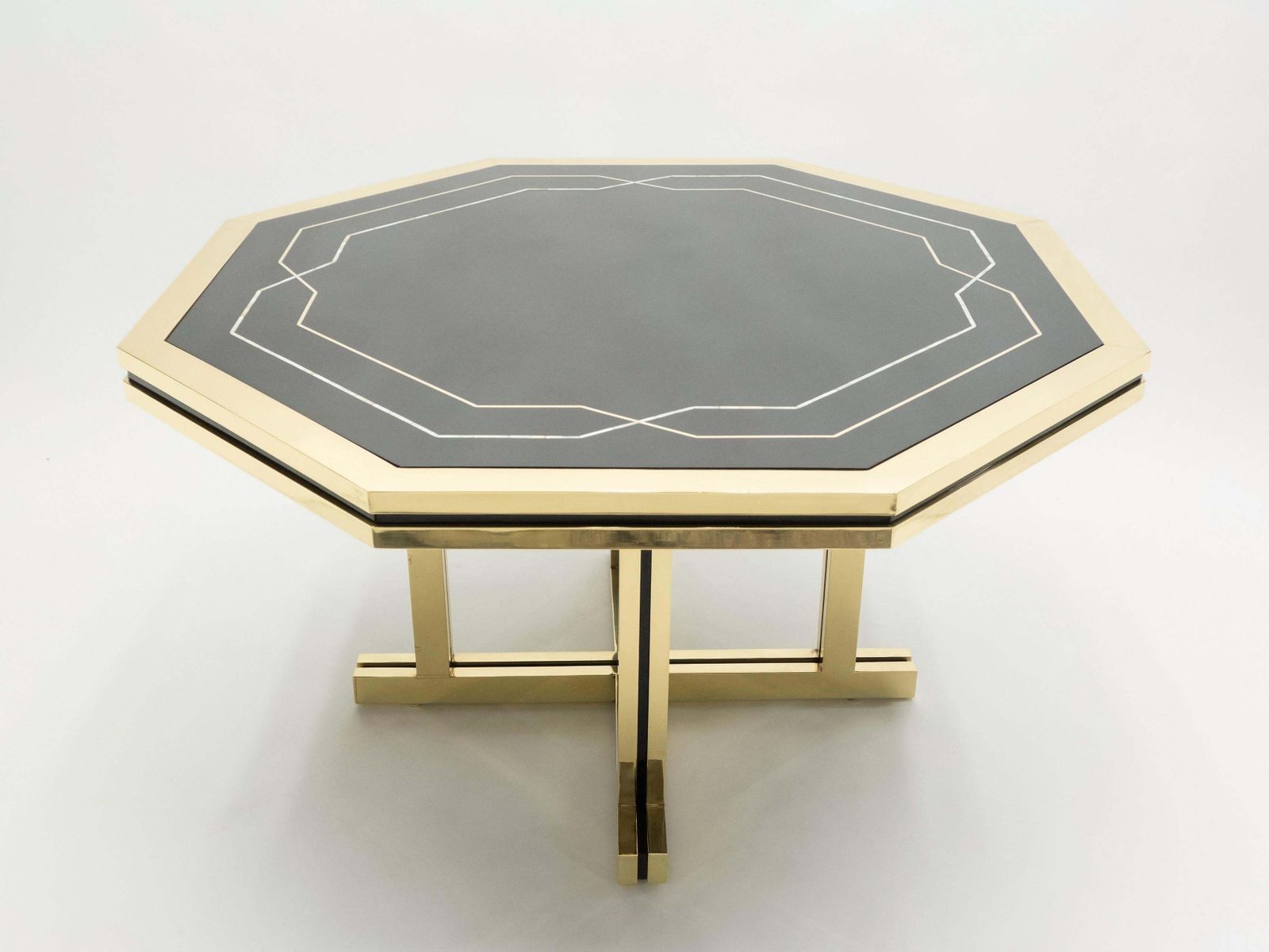 Table à manger Maison Jansen en laque noire et laiton, années 1970
