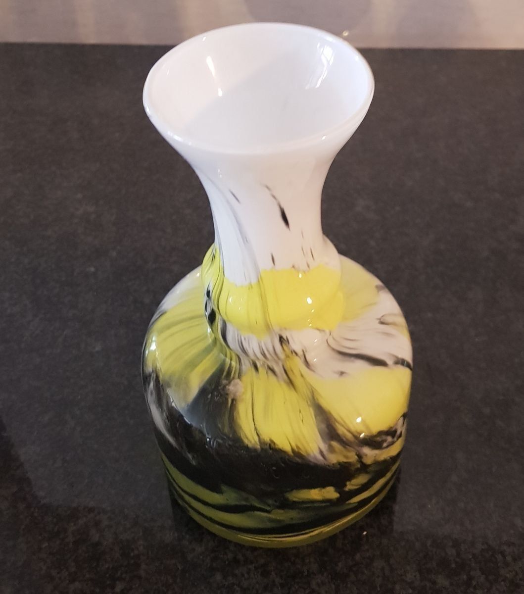 Italian Glass Vases From Opalina Fiorentina, 1960s, Set Of 2 photo vinterior