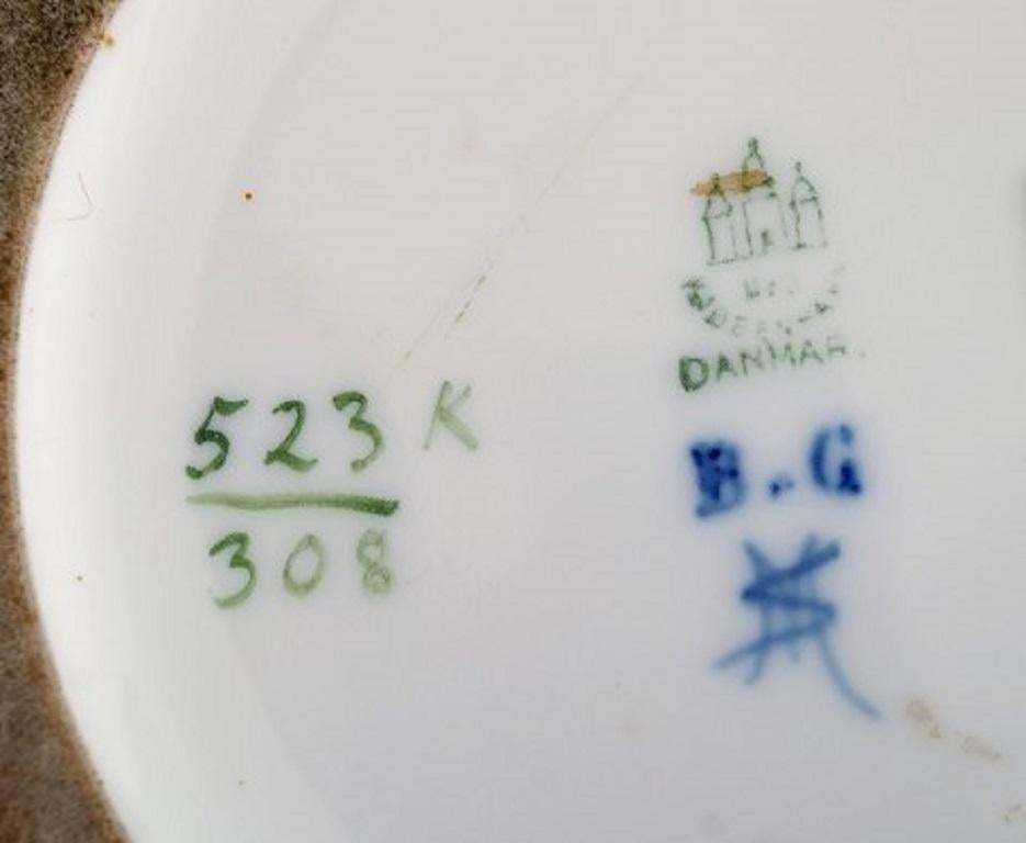 Large Bing And Grøndahl Vase In Crackled Porcelain With Leaping Animal, 1920s photo vinterior