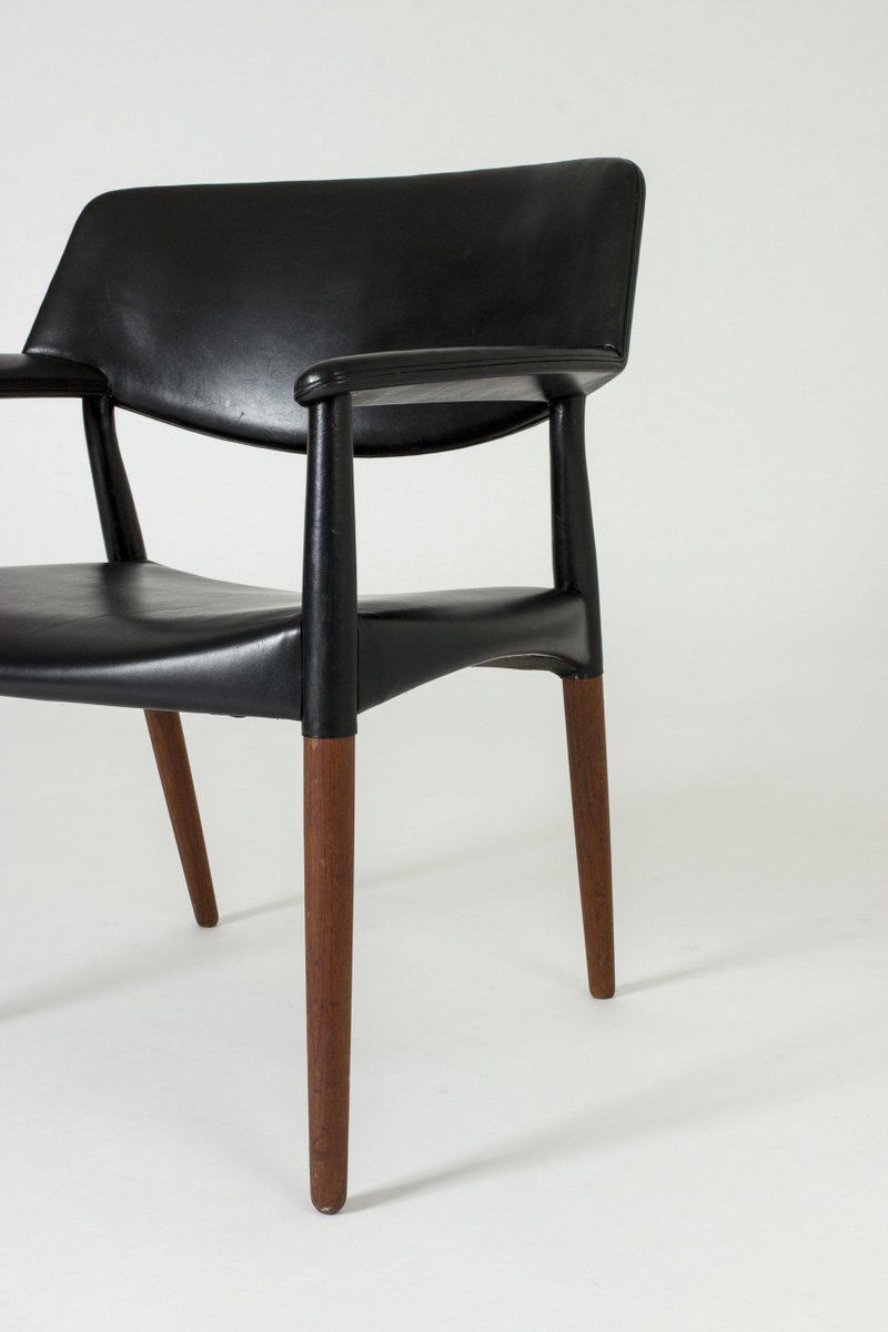 Armchair By Aksel Bender Madsen & Ejner Larsen For Willy Beck photo vinterior