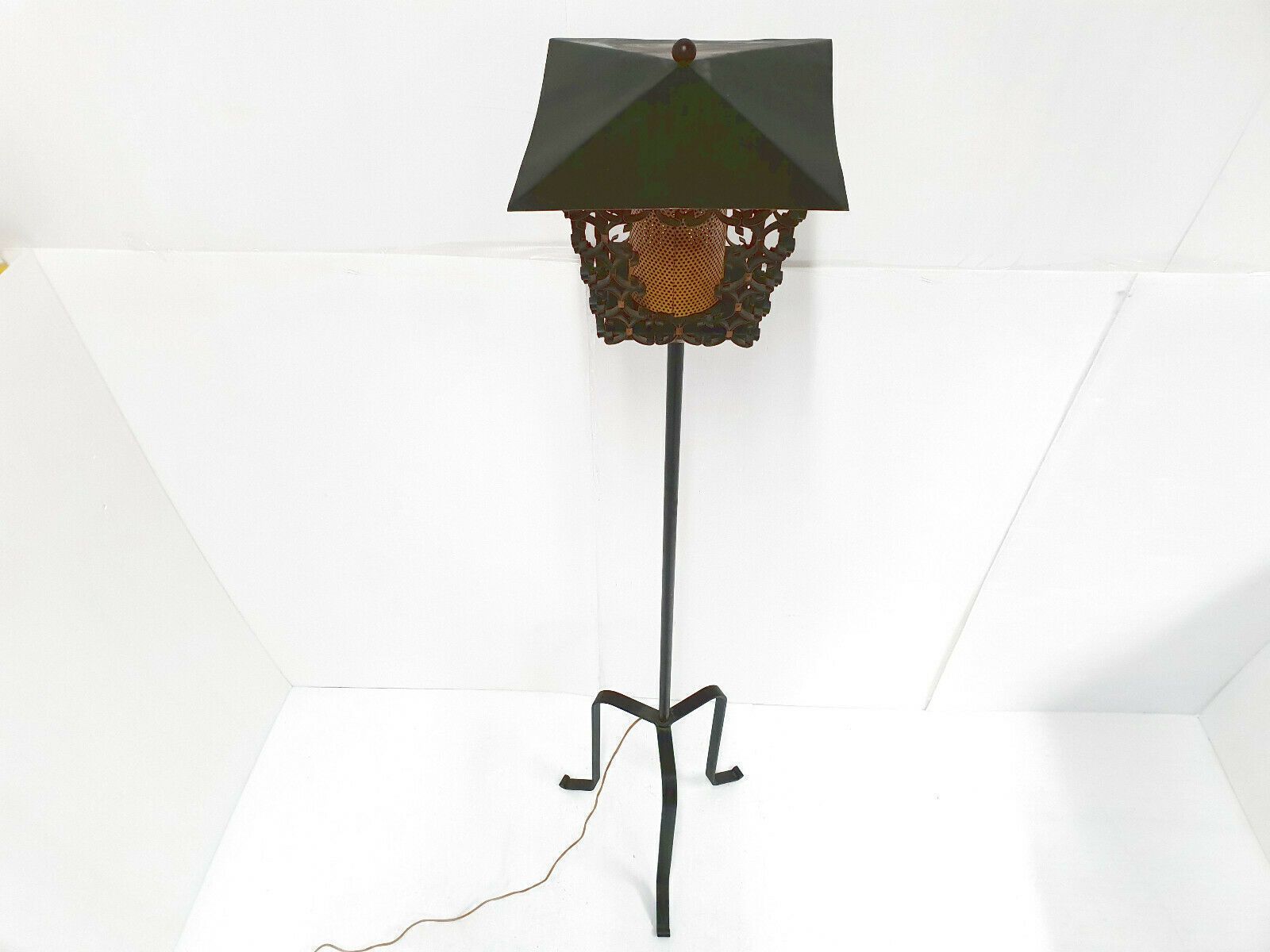 French Tripod 1950 Floor Lamp Rockabilly Perforated Metal Brass Steel photo 917.0