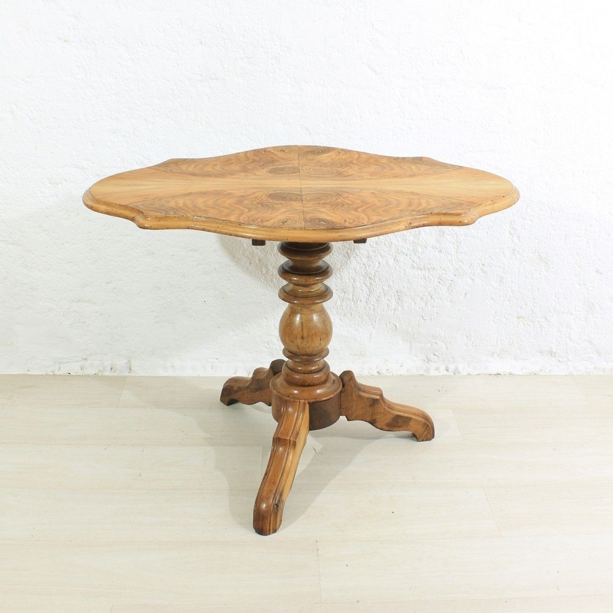 Antique Small Side / Dining Table photo furniture