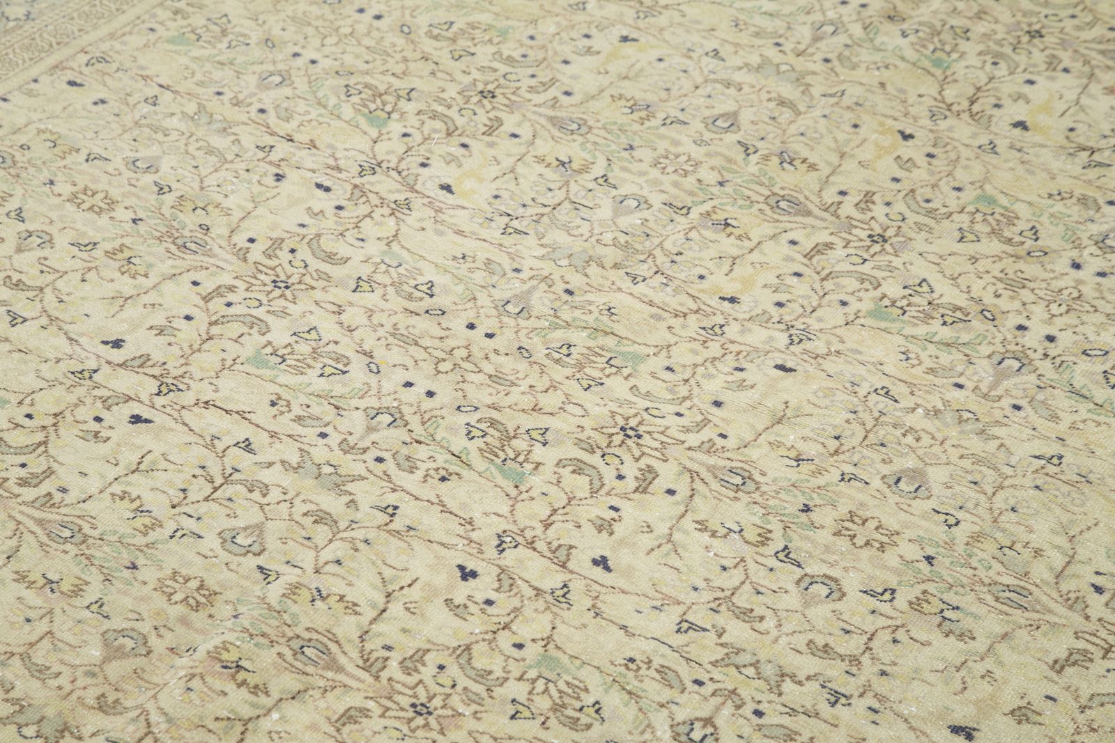 Antique Turkish Distressed One Of A Kind Unique Kayseri Rug photo vinterior