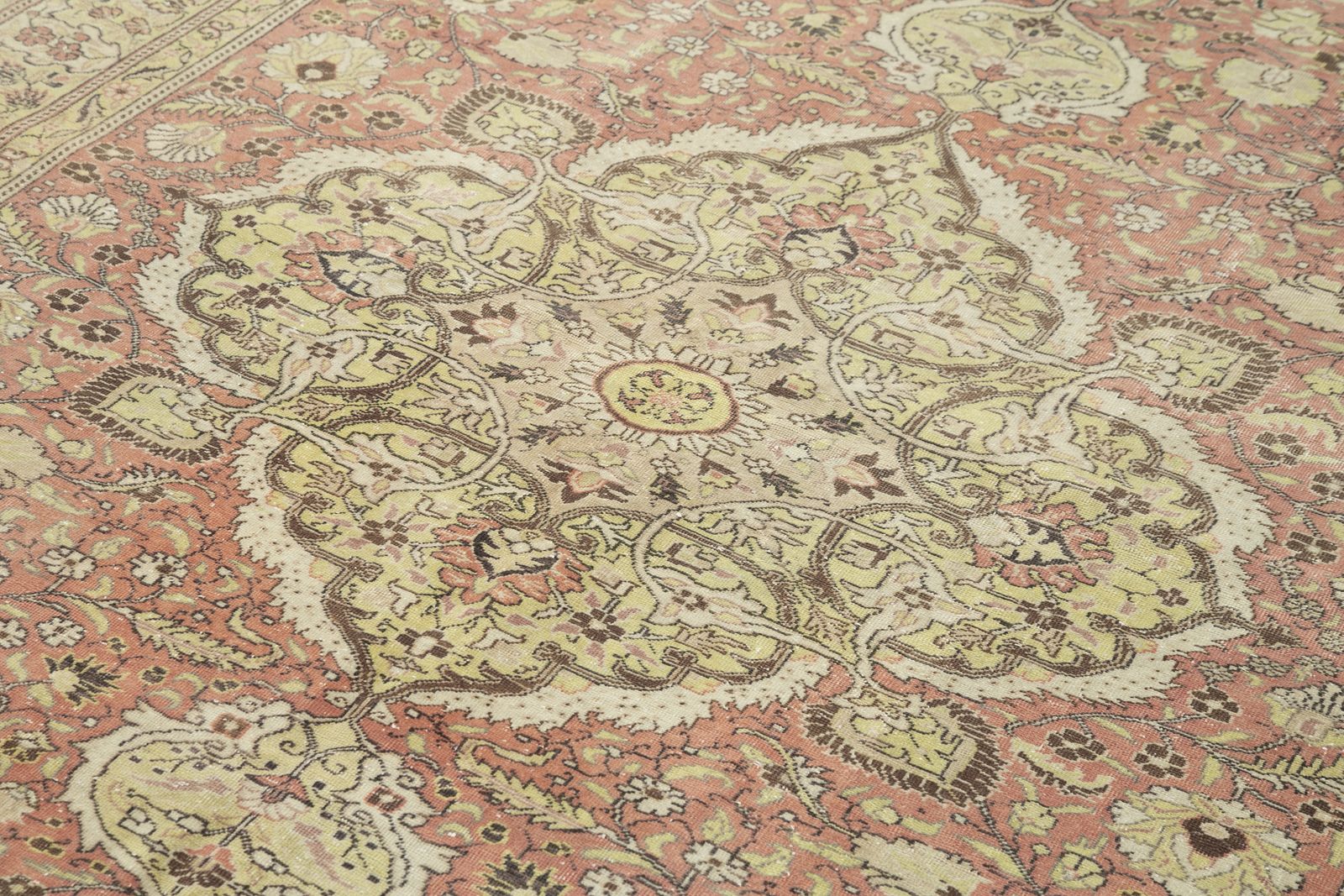 Antique Turkish Distressed One Of A Kind Unique Kayseri Rug photo vinterior