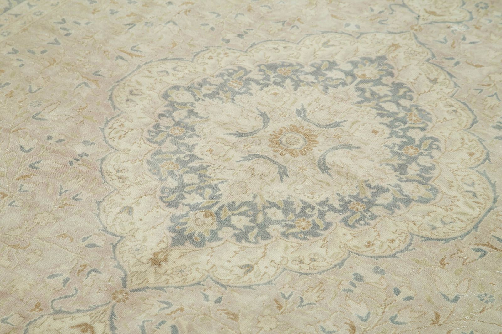 Antique Turkish Distressed One Of A Kind Unique Kayseri Rug photo 1230.0