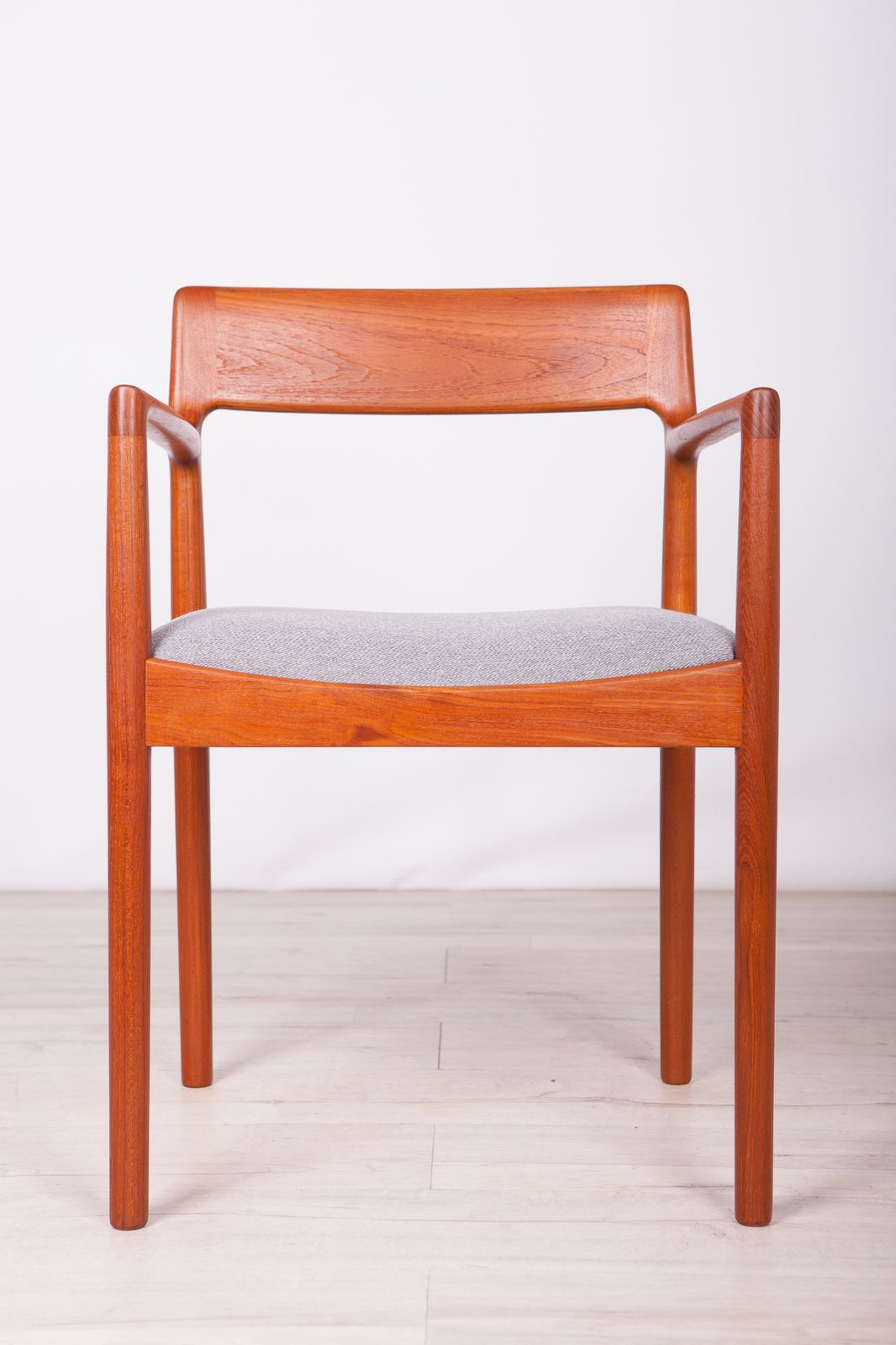 Mid Century Teak Dining Chairs By Johannes Nørgaard For Nørgaards Møbelfabrik 1960s, Set Of 8 photo Furniture
