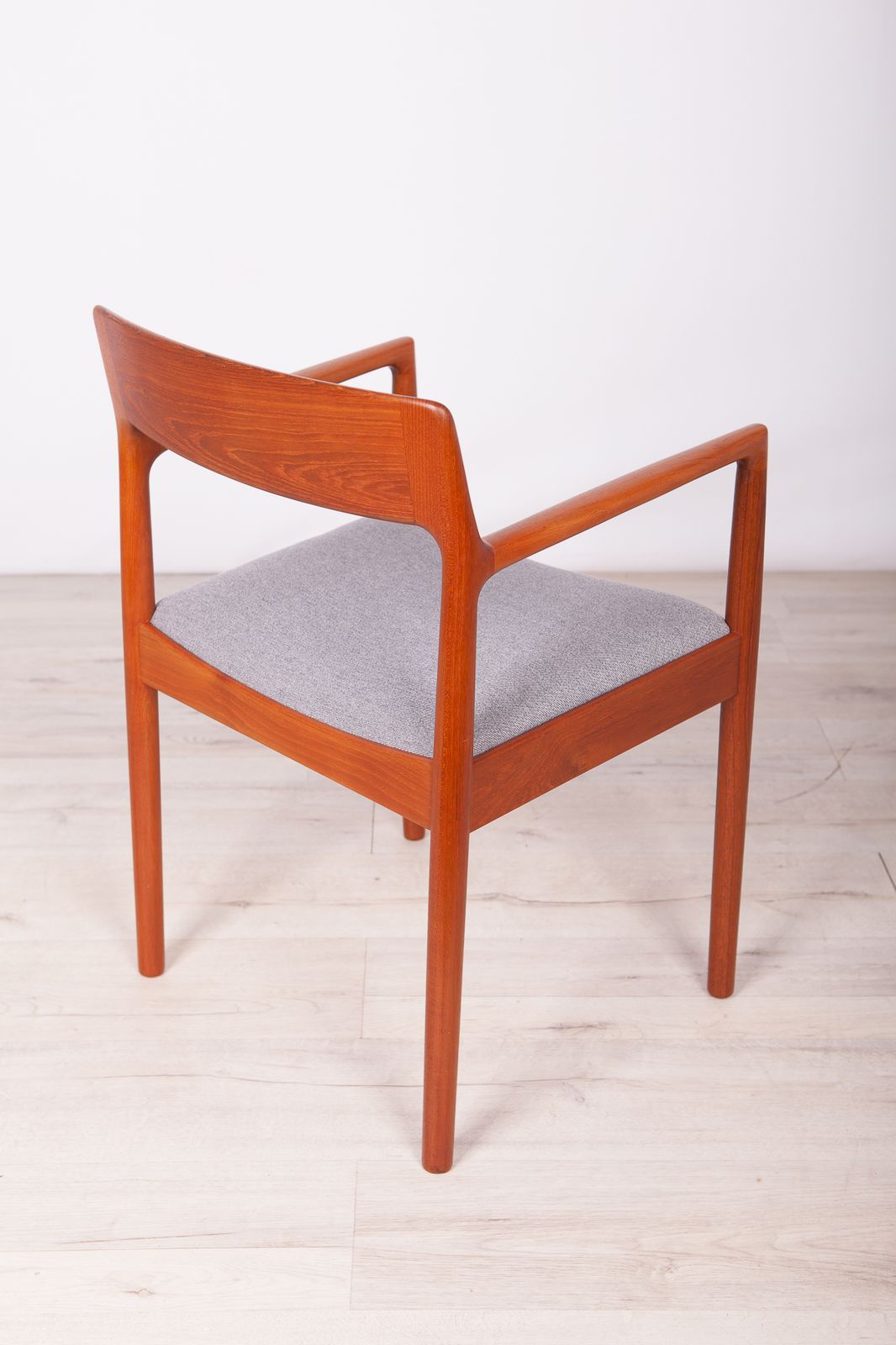 3400.0 Mid Century Teak Dining Chairs By Johannes Nørgaard For Nørgaards Møbelfabrik 1960s, Set Of 8 photo