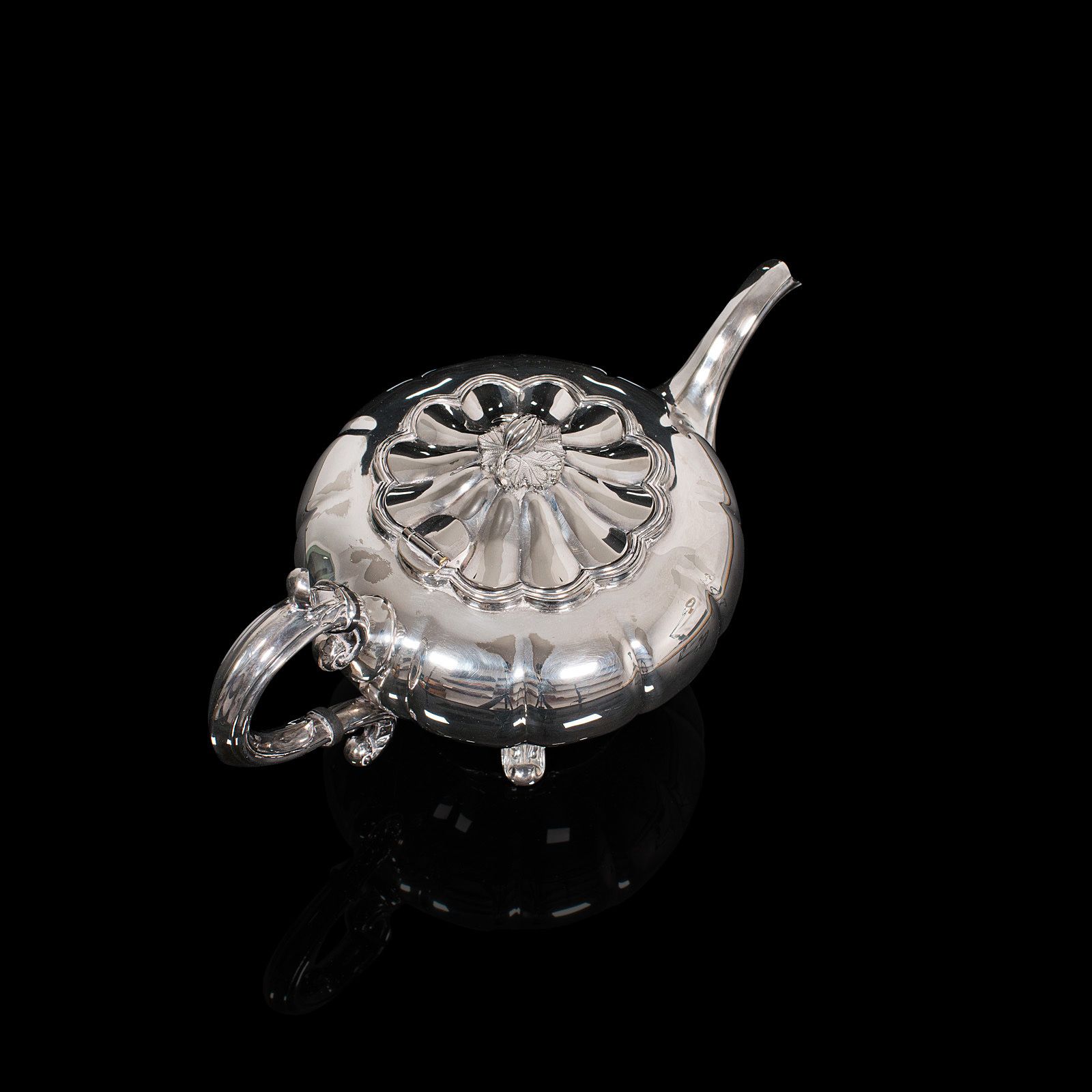 photo furniture Vintage Tea Service, English, Silver Plated, Teapot, Dish, Viners Of Sheffield