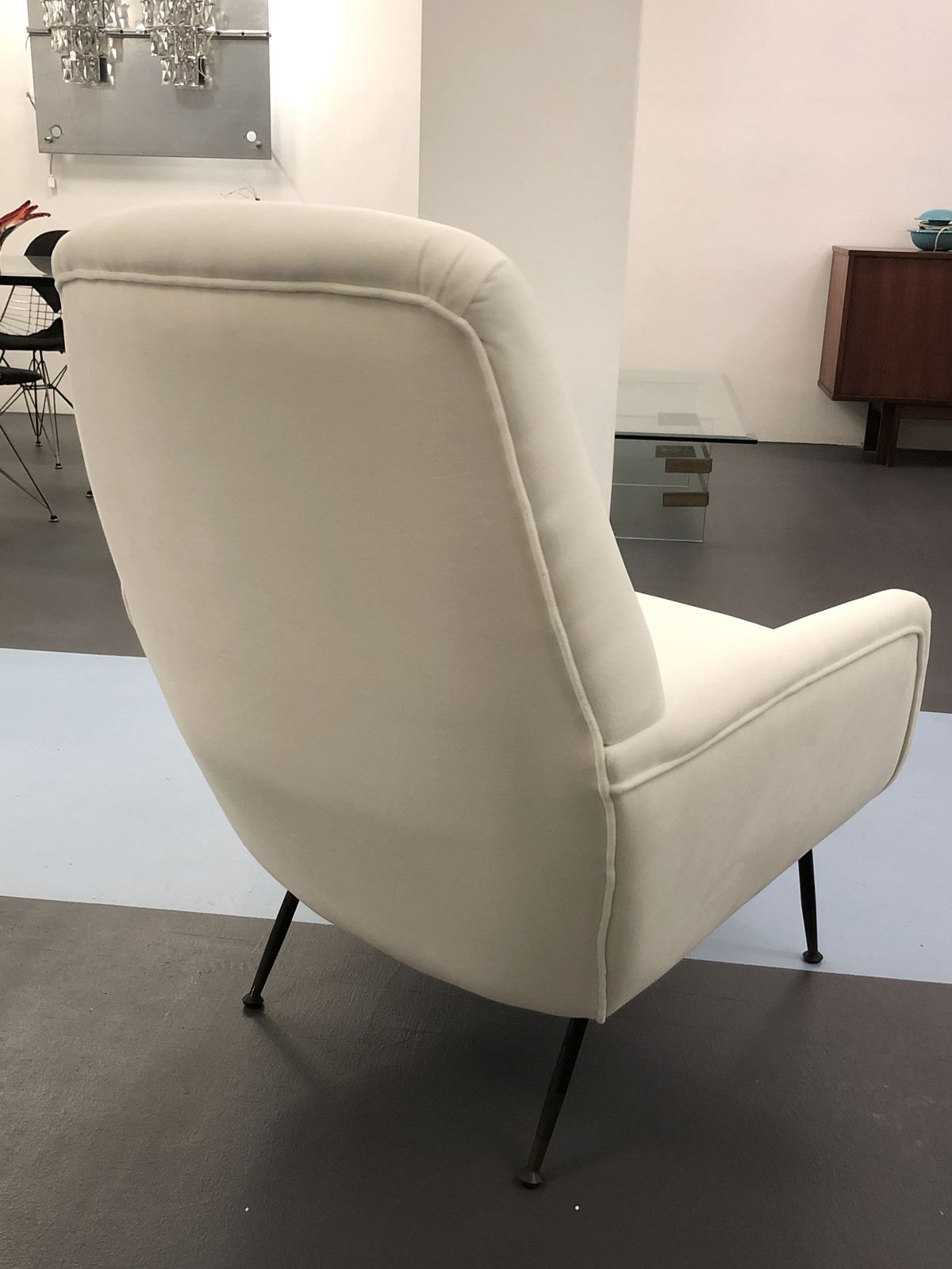 Mid Century Italian Warm White Velvet Armchairs From 50s. Set Of Two photo for sale