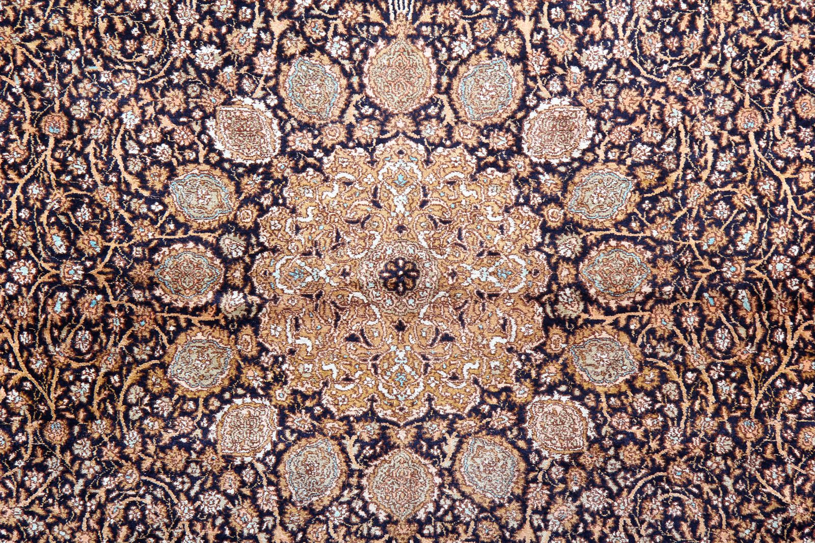 Handmade Carpet Indian Pure Silk Agra Rug, Brown Floral 124x181 Cm photo Textiles