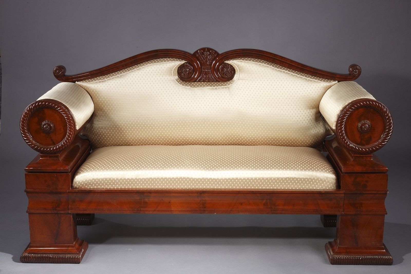 Canapé Biedermeier en acajou, Autriche, 1830 photo for sale