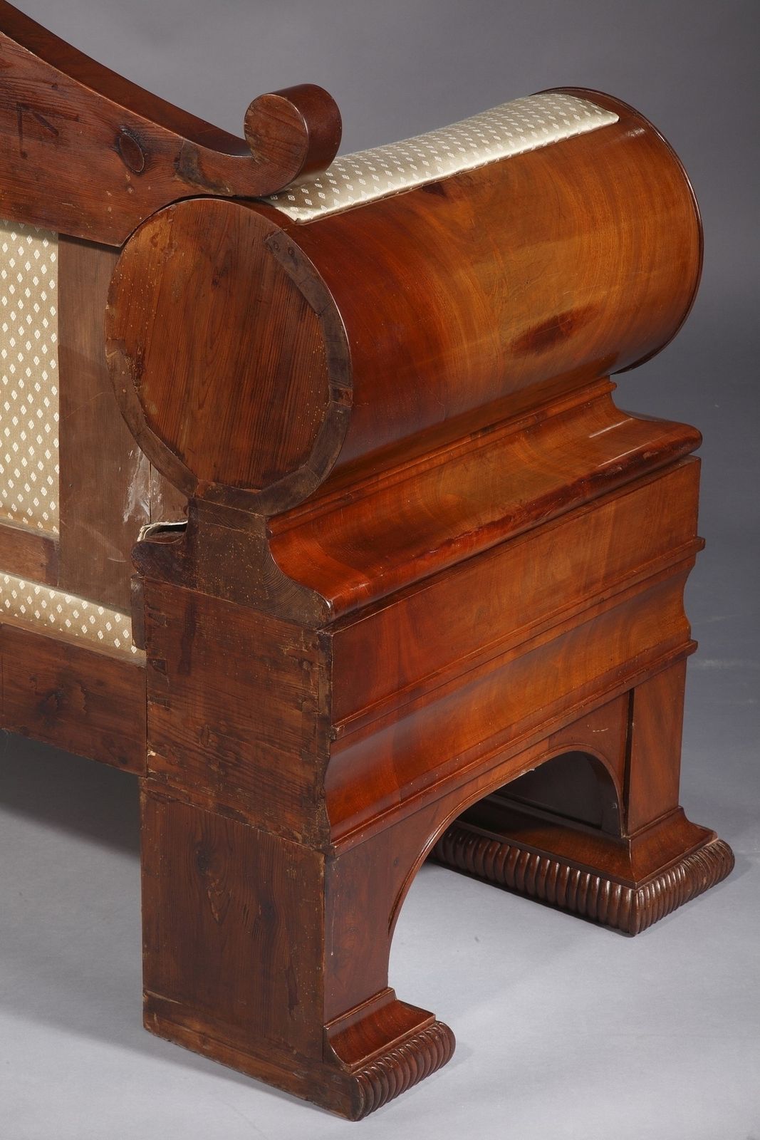 photo buy Canapé Biedermeier en acajou, Autriche, 1830