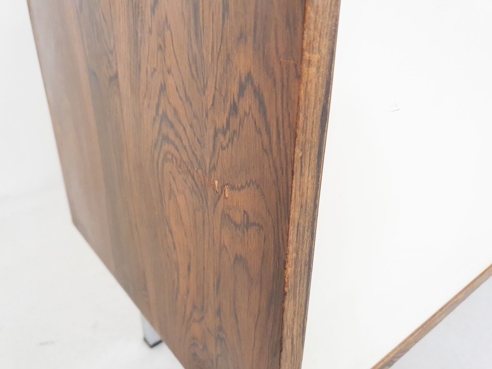 photo furniture Klein Mid Century Kastje, Nederland, Jaren 1970