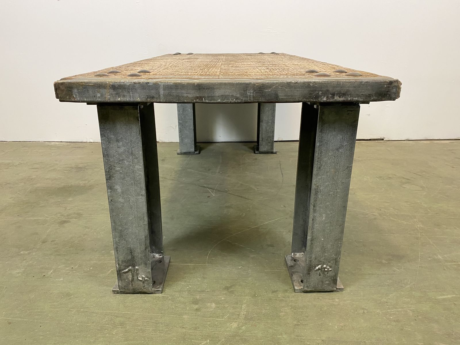 Industrial Coffee Table, 4x photo vinterior