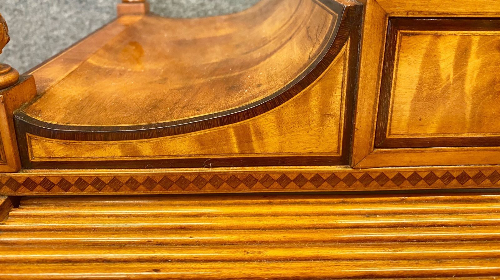 Fine George III Satinwood Ladies Desk photo vintage