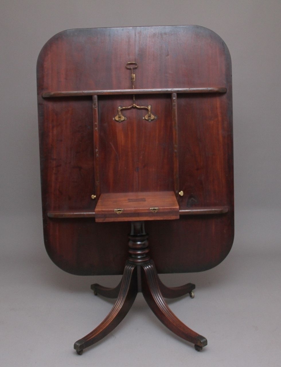 Early 19th Century Mahogany Breakfast Table photo Furniture