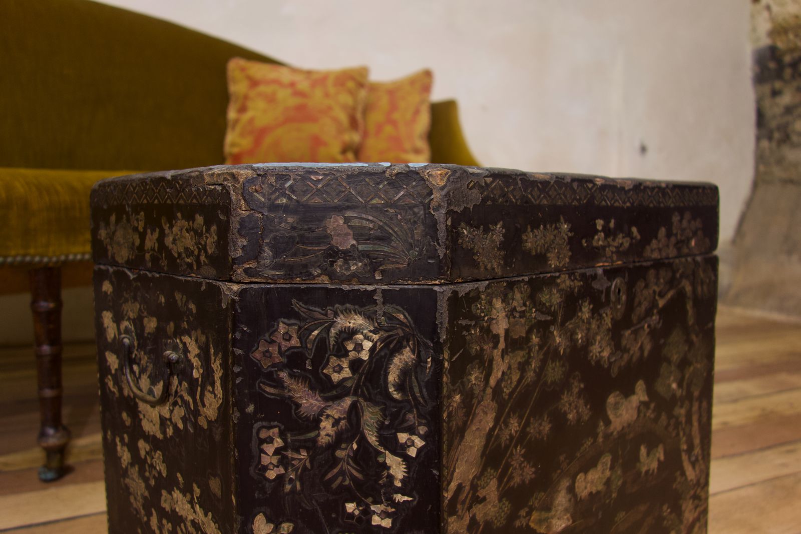 18th Century Chinese Export Mother Of Pearl Tea Chest photo furniture