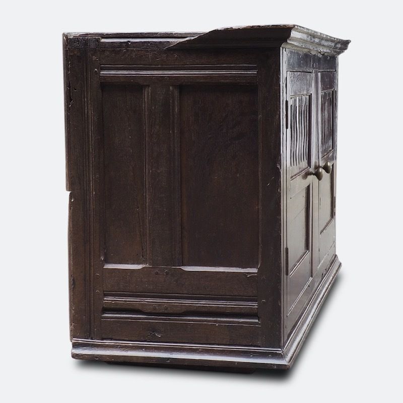 Mid 18th Century Wall Mounted Century Georgian Food Cupboard photo vinterior