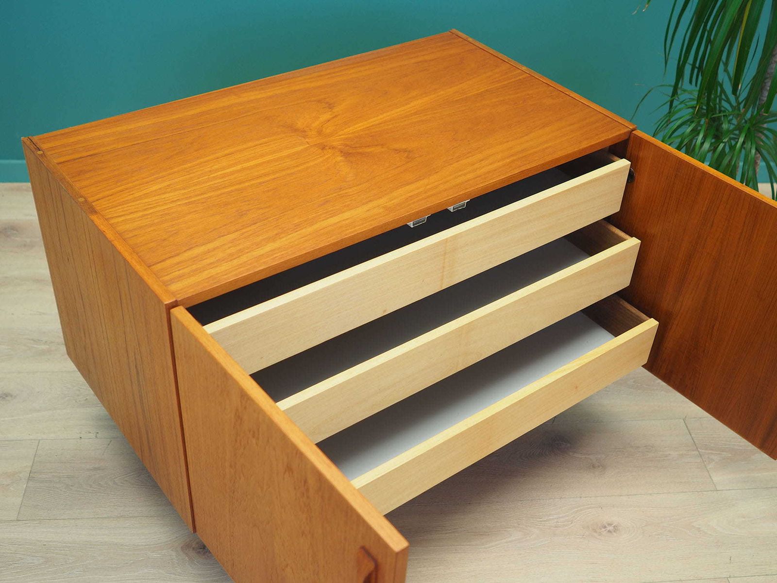 photo vinterior Teak Chest Of Drawers, Danish Design, 1970s, Made In Denmark