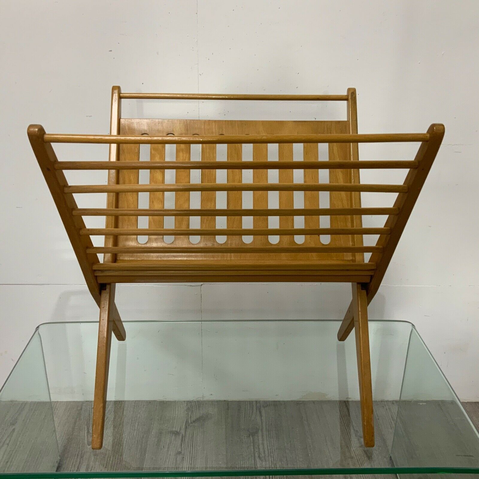 News Paper Magazine Rack In Birch Wood By Cees Braakman For Ums Pastoe 1960s photo for sale