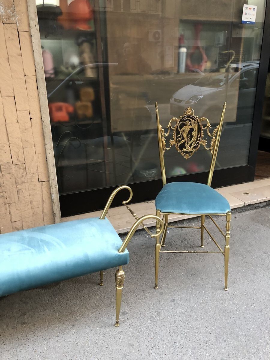 1450.0 Chiavari Chairs And Vintage Brass Ottoman, 1950s, Set Of 3 photo