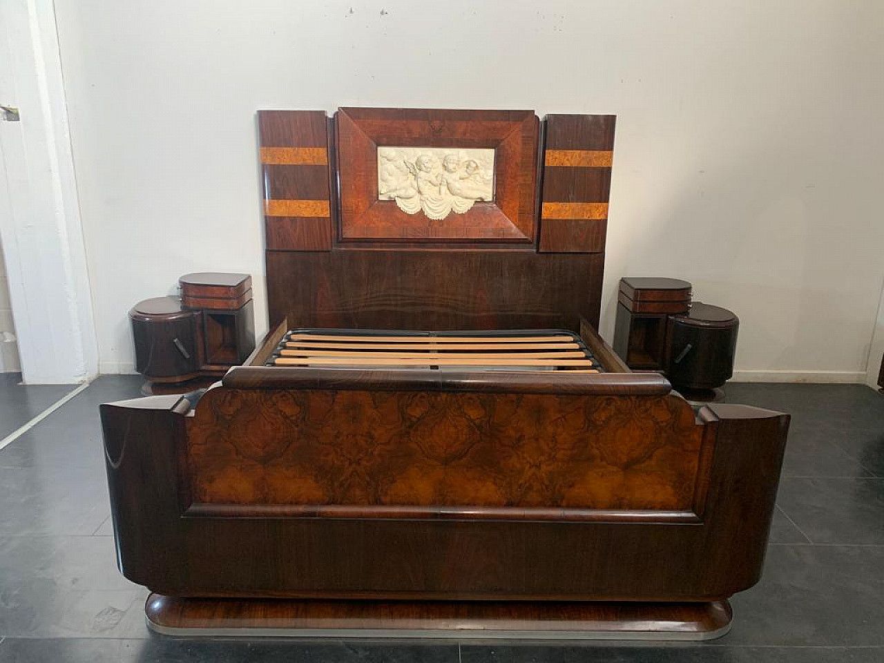 Bed And Bedside Tables In Rosewood, Walnut And Carved Cherubs, 20s photo 17231.76